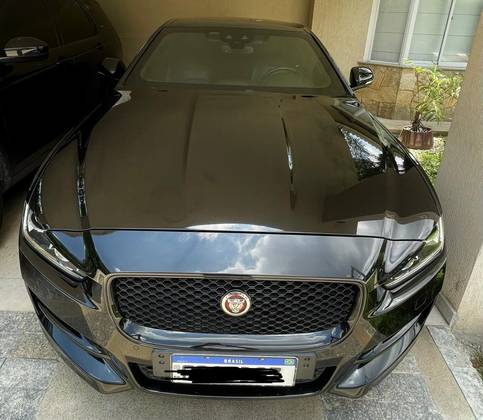 JAGUAR XE 2.0 16V SI4 TURBO GASOLINA R-SPORT 4P AUTOMÁTICO
